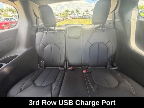 New 2027 Chrysler Pacifica Select w/ Family Tech Group FWD image 27