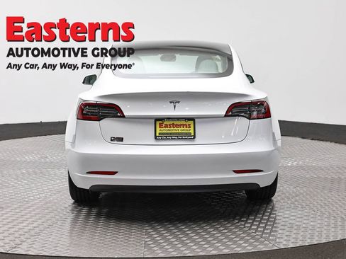 Used 2023 Tesla Model 3 Standard Range image 6