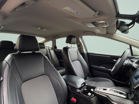 Used 2020 Honda Clarity Plug-In Hybrid image 26