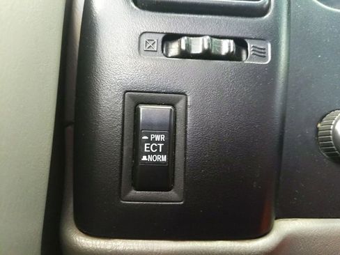 Used 2001 Toyota Tacoma 4x4 Xtracab V6 image 16