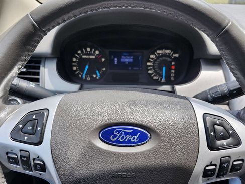 Used 2013 Ford Edge SEL FWD image 10