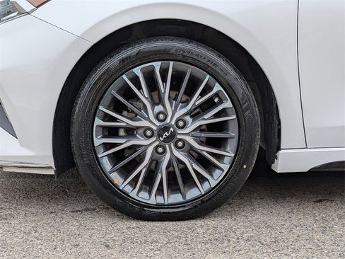 Used 2023 Kia Forte GT-Line w/ GT-Line Premium Package image 30