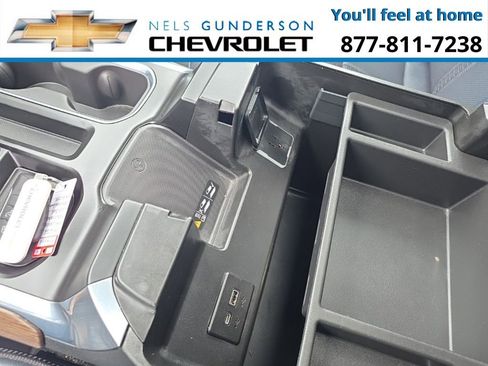 Certified 2022 Chevrolet Silverado 1500 High Country w/ Technology Package image 30