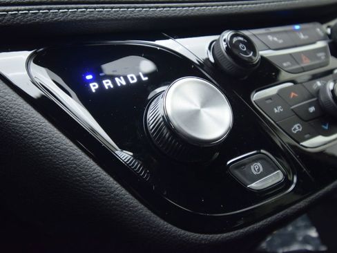 New 2026 Chrysler Pacifica Select w/ S Appearance Package image 22