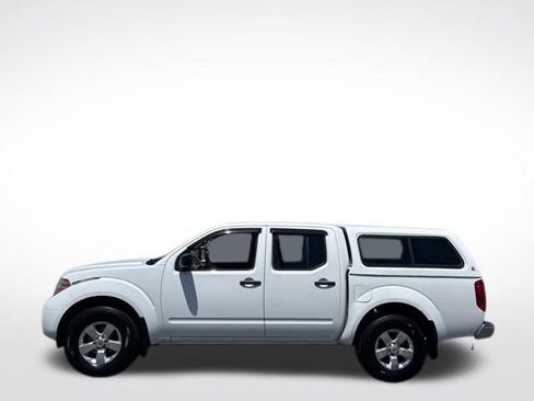 Used 2012 Nissan Frontier SV AWD/4WD image 14