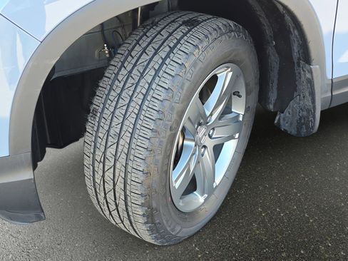 Certified 2023 Honda Ridgeline RTL image 32