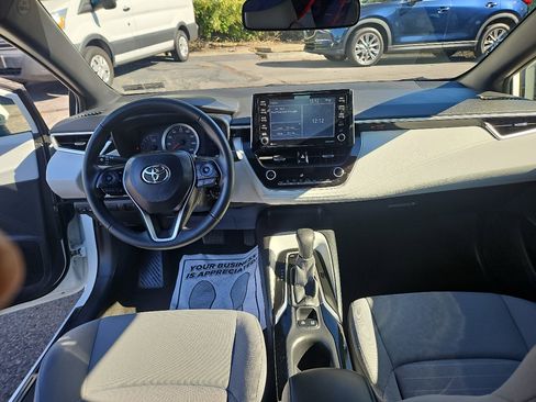 Used 2021 Toyota Corolla SE image 21