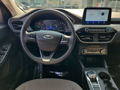 Used 2022 Ford Escape SE AWD/4WD image 10