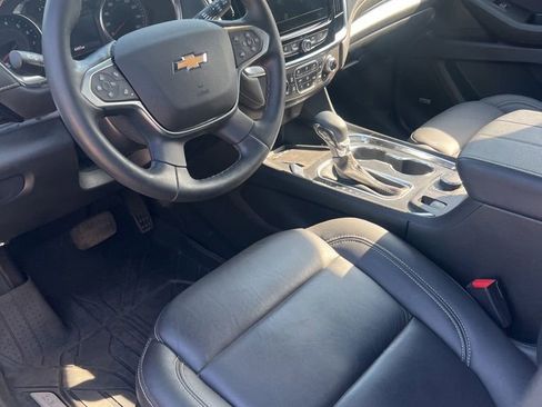 Certified 2023 Chevrolet Traverse LT w/ LT Premium Package AWD/4WD image 27