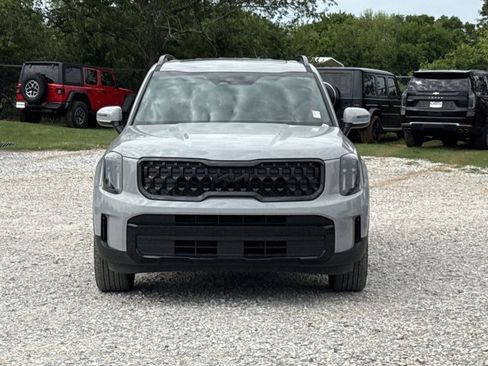 Used 2025 Kia Telluride EX X-Line AWD/4WD image 2