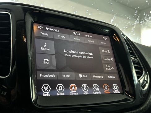 Used 2020 Jeep Compass Limited image 24