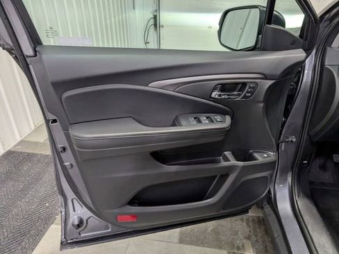 Used 2023 Honda Ridgeline RTL image 13