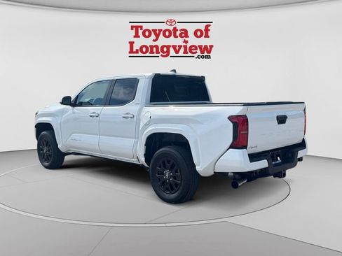 Certified 2024 Toyota Tacoma SR5 w/ SR5 Upgrade Package AWD/4WD image 4