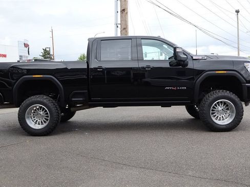 Used 2025 GMC Sierra 3500 AT4 w/ AT4 Premium Plus Package AWD/4WD image 7
