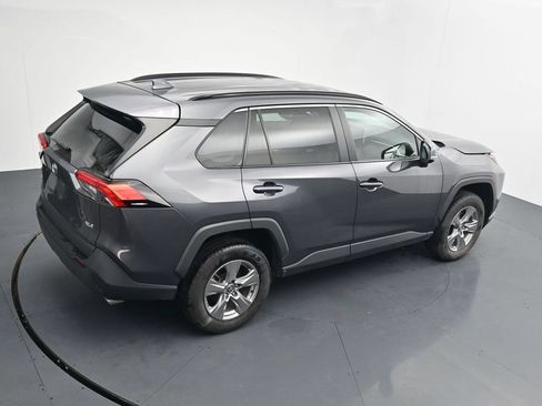 Used 2024 Toyota RAV4 XLE FWD image 31
