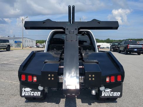 New 2025 Ford F450 XL w/ XL Chrome Package image 11