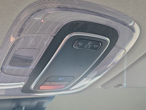 Certified 2024 Hyundai Kona SEL AWD/4WD image 27