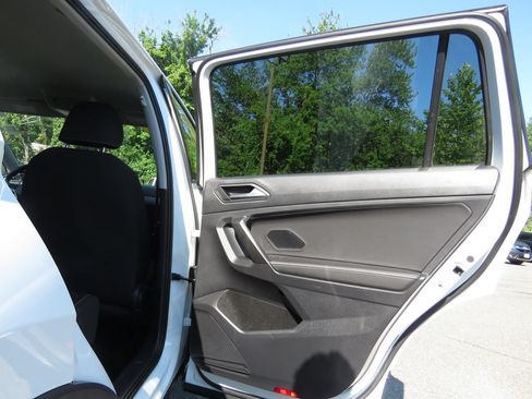Used 2023 Volkswagen Tiguan S FWD image 15