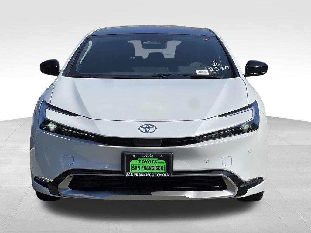 New 2027 Toyota Prius Plug-In Hybrid w/ Limited Premium Package FWD image 5