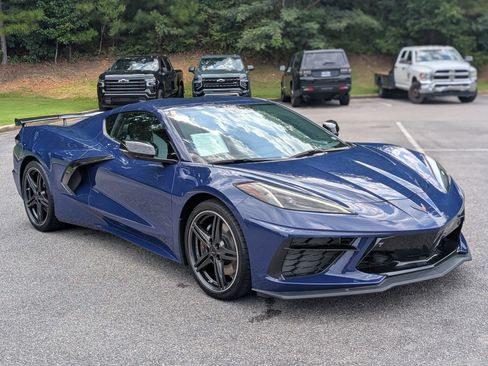 Used 2025 Chevrolet Corvette Stingray Preferred Cpe w/ Z51 Performance Package RWD image 11