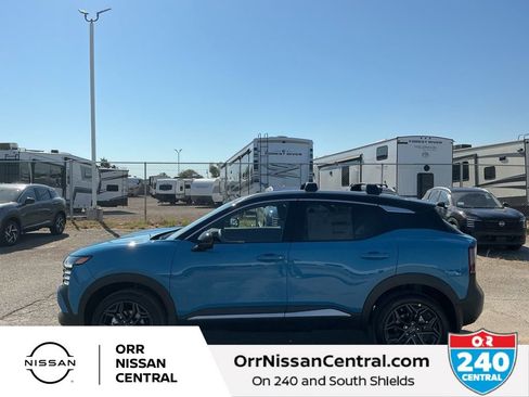 New 2026 Nissan Kicks SR w/ Illumination Package image 8