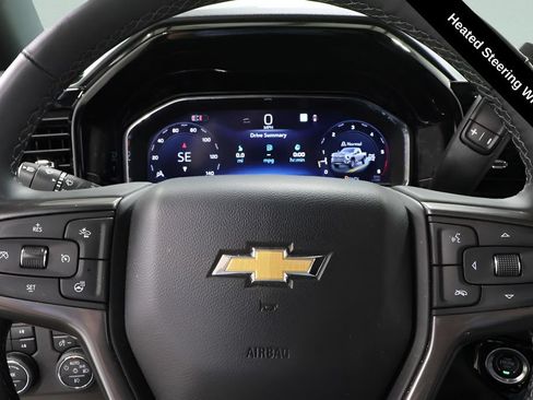 Used 2025 Chevrolet Silverado 2500 High Country w/ Technology Package AWD/4WD image 14