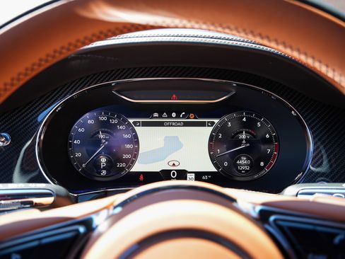 Used 2023 Bentley Continental GT V8 AWD/4WD image 21