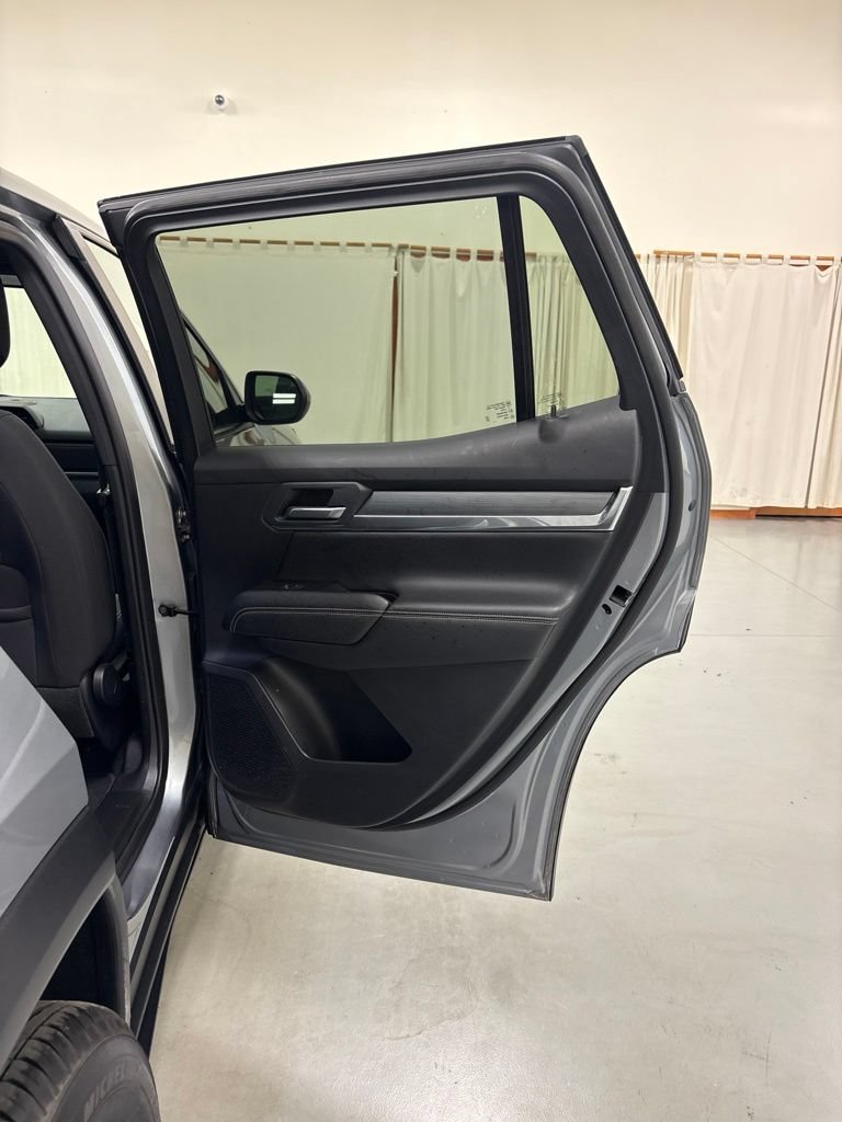 Used 2026 GMC Terrain Elevation FWD image 29