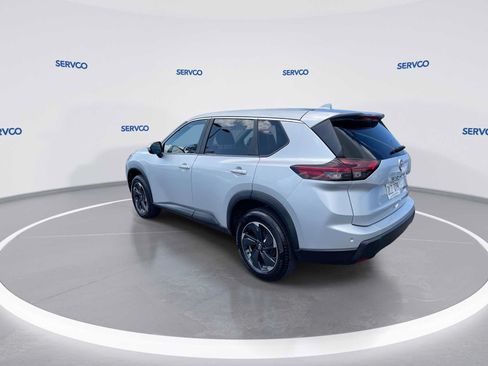 Used 2024 Nissan Rogue SV AWD/4WD image 6
