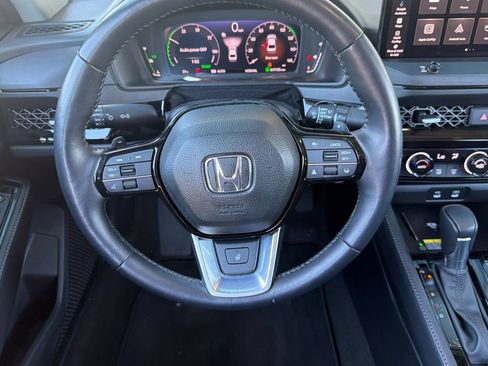 Used 2025 Honda Accord Touring image 14
