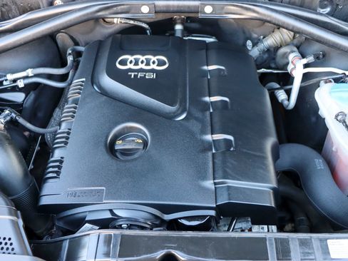 Used 2016 Audi Q5 2.0T Premium Plus w/ Technology Package image 43