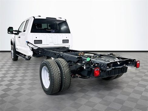 New 2025 Ford F550 4x4 Supercab Super Duty image 21