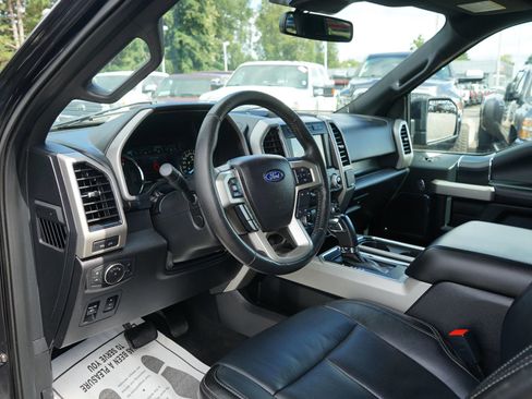 Used 2020 Ford F150 Lariat w/ Equipment Group 502A Luxury AWD/4WD image 15