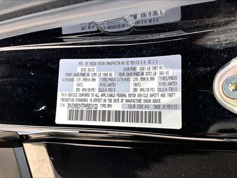 Used 2023 MAZDA CX-30 AWD 2.5 S w/ Preferred Package image 17