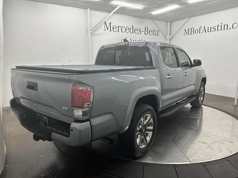 Used 2019 Toyota Tacoma Limited RWD image 7