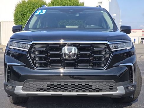 Used 2023 Honda Pilot Elite image 16