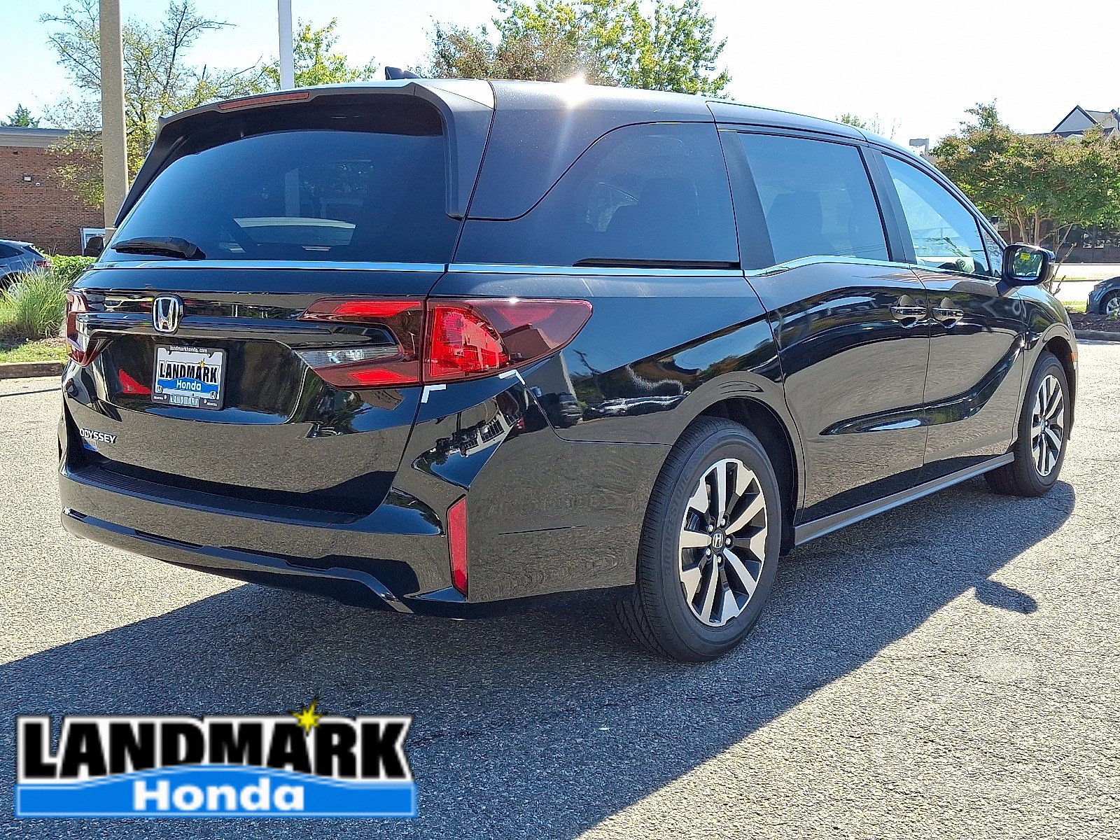 New 2027 Honda Odyssey EX-L image 4