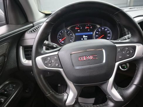 Used 2023 GMC Terrain SLT FWD image 8