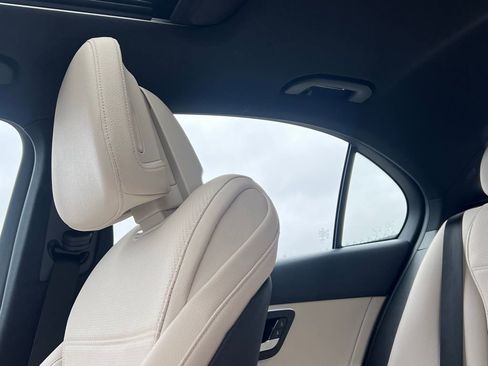 Certified 2023 Mercedes-Benz C 300 4MATIC Sedan image 12