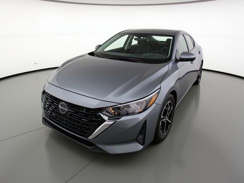 Used 2025 Nissan Sentra SV FWD image 3