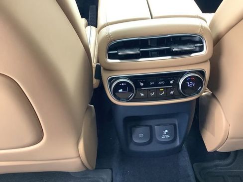 Used 2021 Genesis GV80 3.5T w/ Prestige Package 07 AWD/4WD image 12