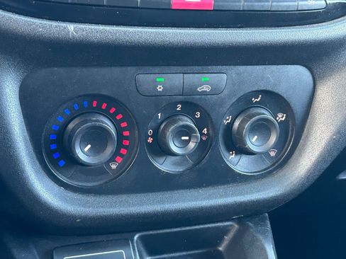 Used 2018 RAM ProMaster City Tradesman FWD image 25