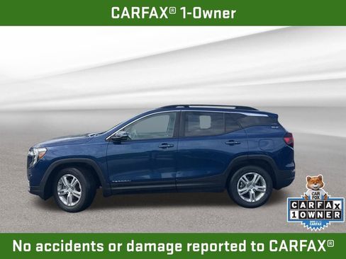 Certified 2023 GMC Terrain SLE w/ Driver Convenience Package image 2