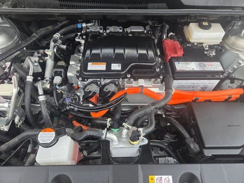 Used 2024 Toyota bZ4X XLE image 21