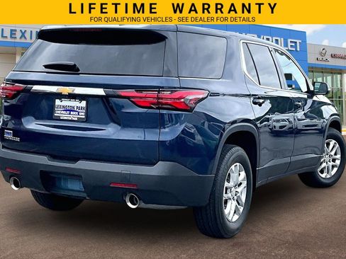 Used 2023 Chevrolet Traverse LS w/ Safety Package FWD image 13