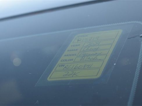 Certified 2024 Chevrolet Equinox LT w/ LPO, Floor Liner Package image 38