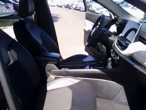 Used 2024 Jeep Compass Latitude AWD/4WD image 12