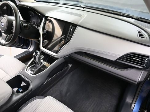 Certified 2022 Subaru Outback Premium AWD/4WD image 13