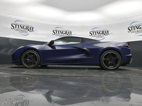 Used 2025 Chevrolet Corvette Stingray Preferred Conv w/ Battery Protection Package RWD image 29