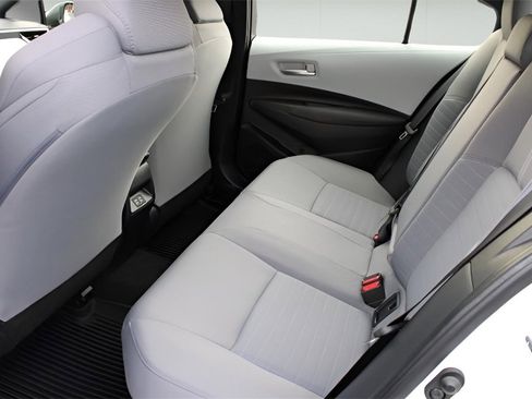 Certified 2024 Toyota Corolla SE image 21